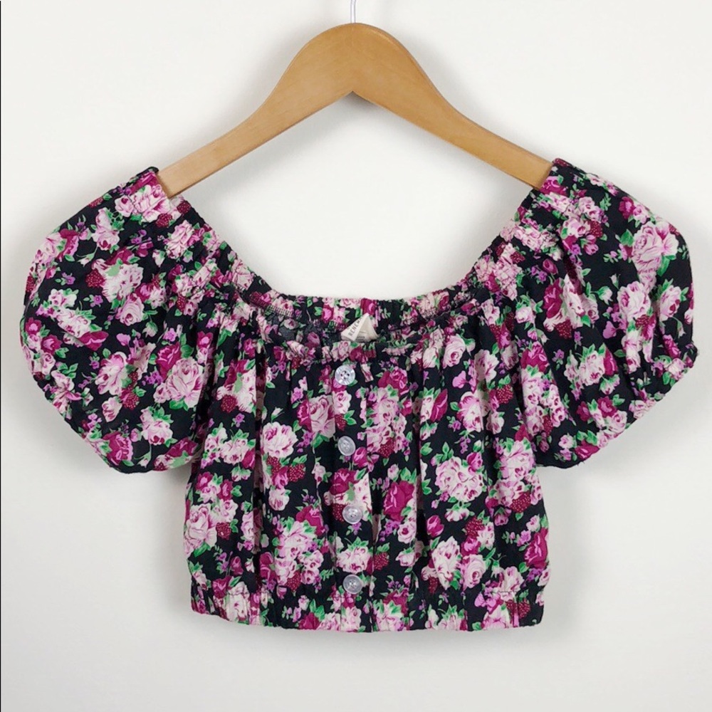 Urban Renewal Floral Peasant Crop Top Size Small